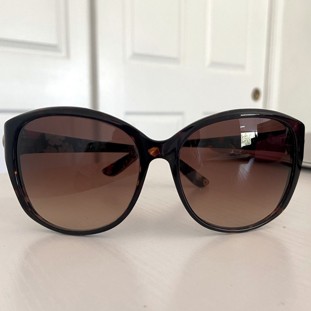 Vera Bradley sunglasses